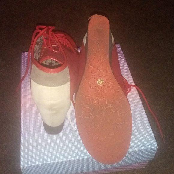 Wedge Sneakers - Picture 3 of 3